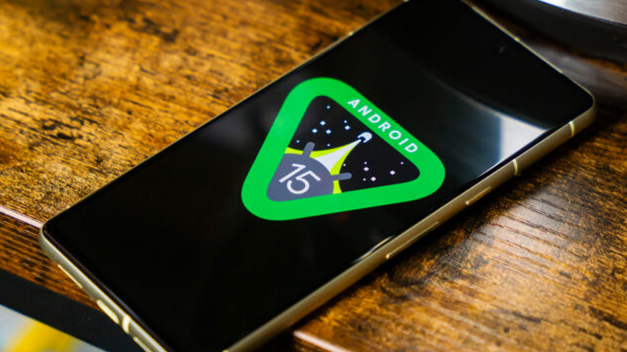 Android 15, Motorola Edge 50 Pro sahiplerini canından bezdirdi 16 one ui 7 0 android 15 beta bu ulkelerde yayinlanacak 1