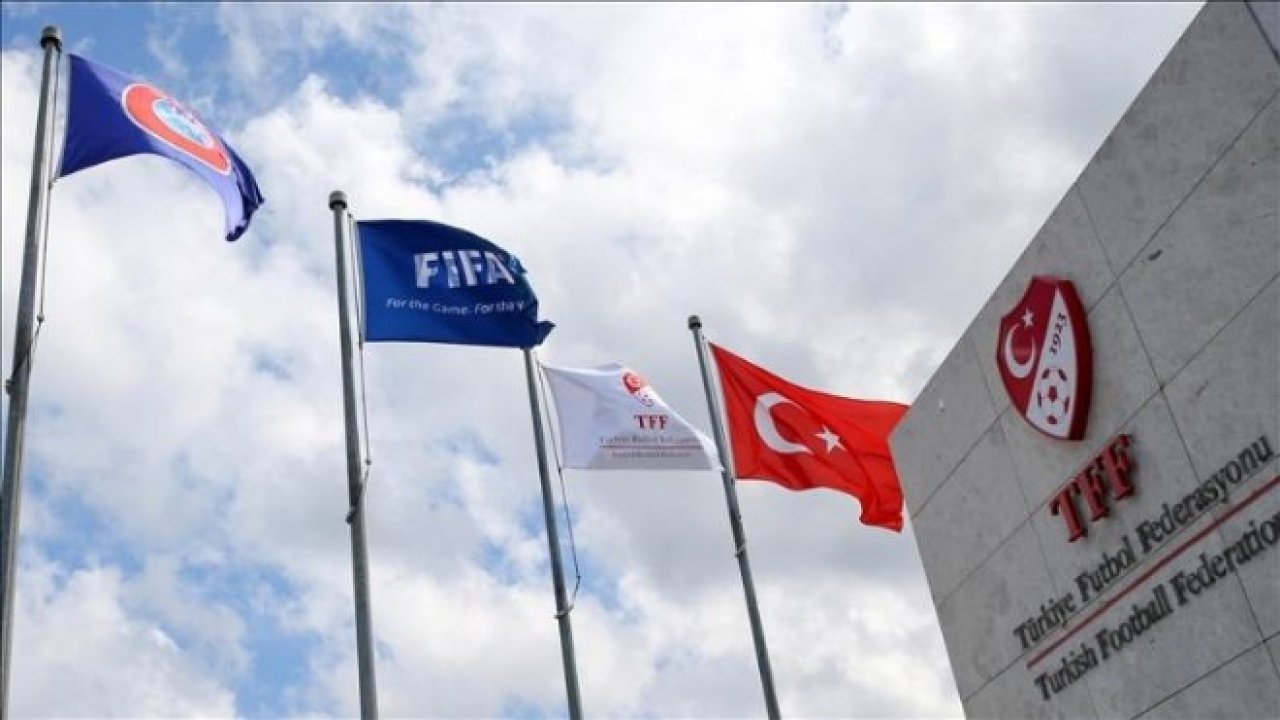 Fenerbahçe ve Galatasaray'a para cezası verildi! 15 484067