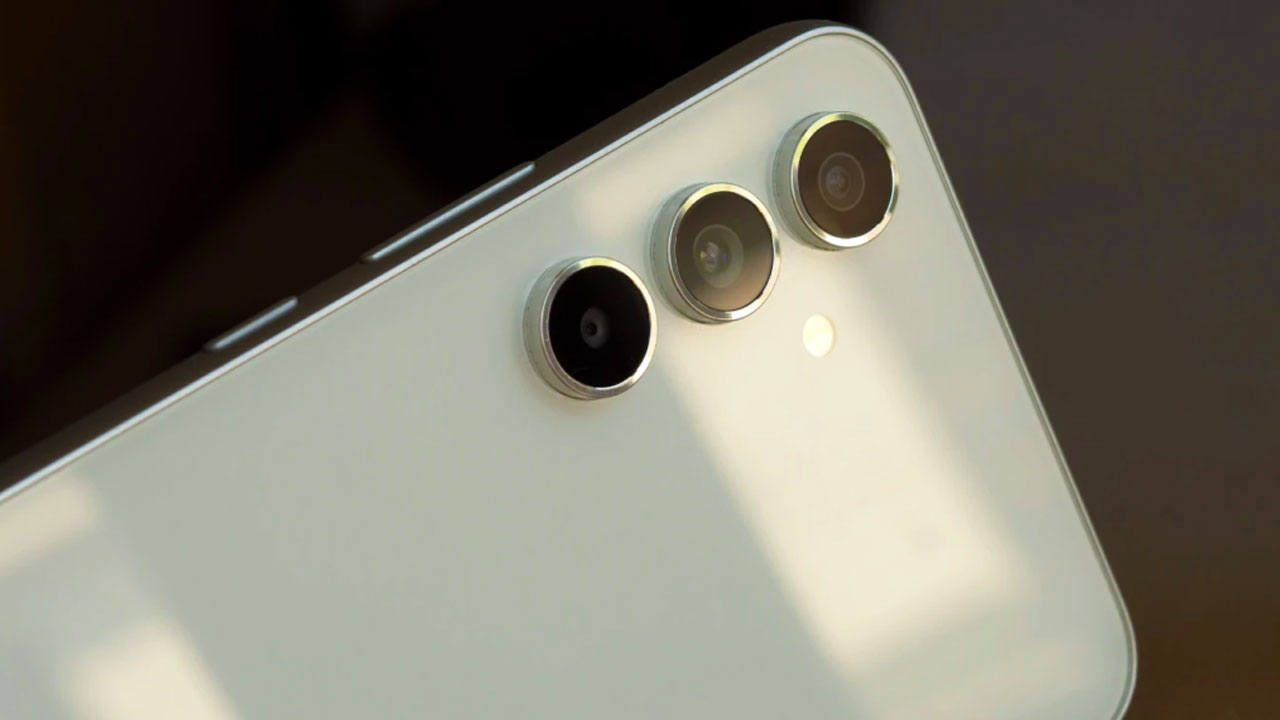 Samsung Galaxy F16 Geekbench'te göründü 21 samsung galaxy a53 eylul 2024 guncellemesi 1