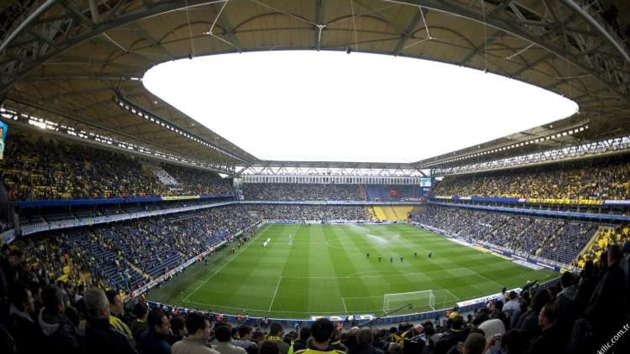 PFDK'dan Fenerbahçe'ye kısmi tribün kapatma cezası! 12 501541