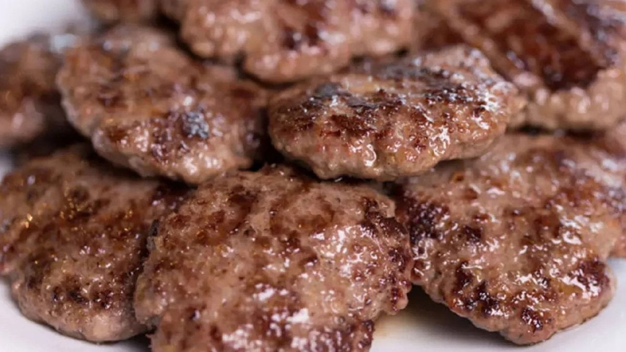 Bu malzeme köftenin dağılmasını önlüyor 18 501936