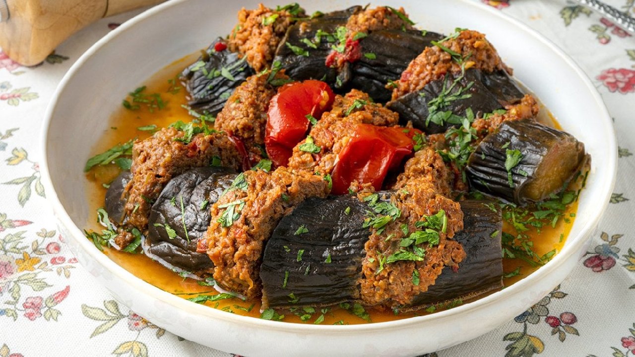 Patlıcanlar sofranın yıldızı! ‘Kazan Kebabı’ bağımlılık yapıyor! 10 502365