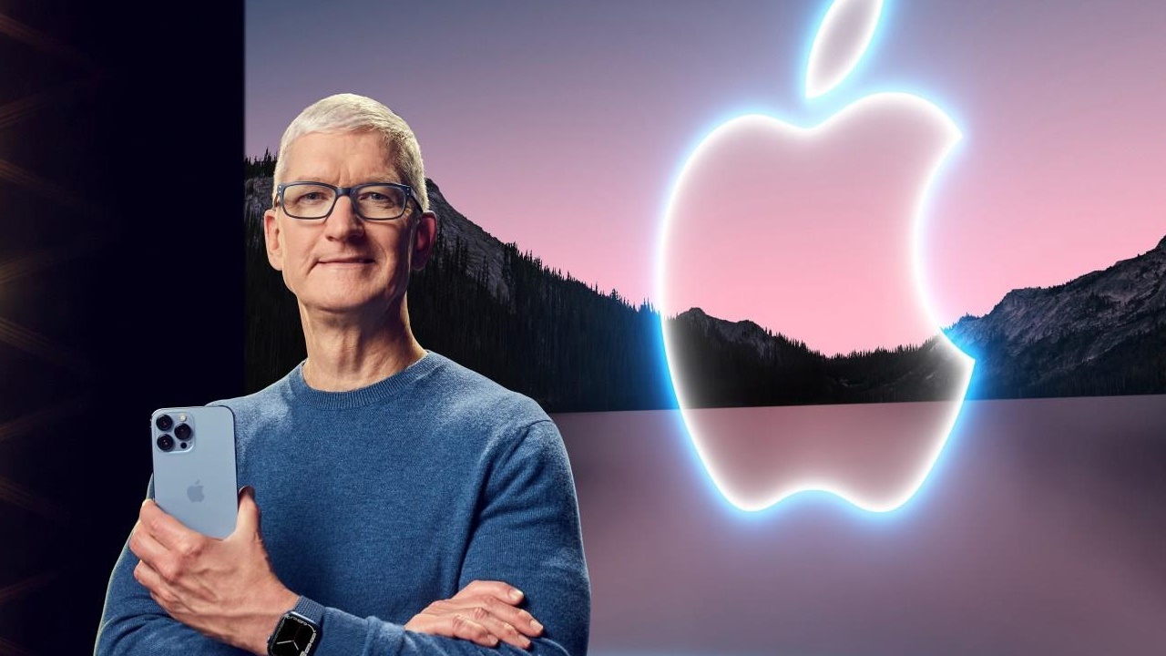 apple ceo tim cook sideloading