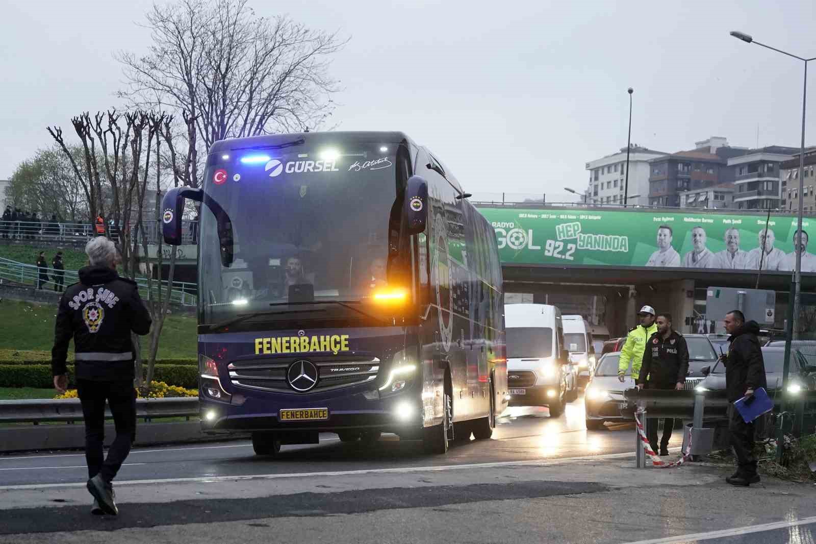 Fenerbahçe, derbi için Ülker Stadyumu’na geldi 1 508657