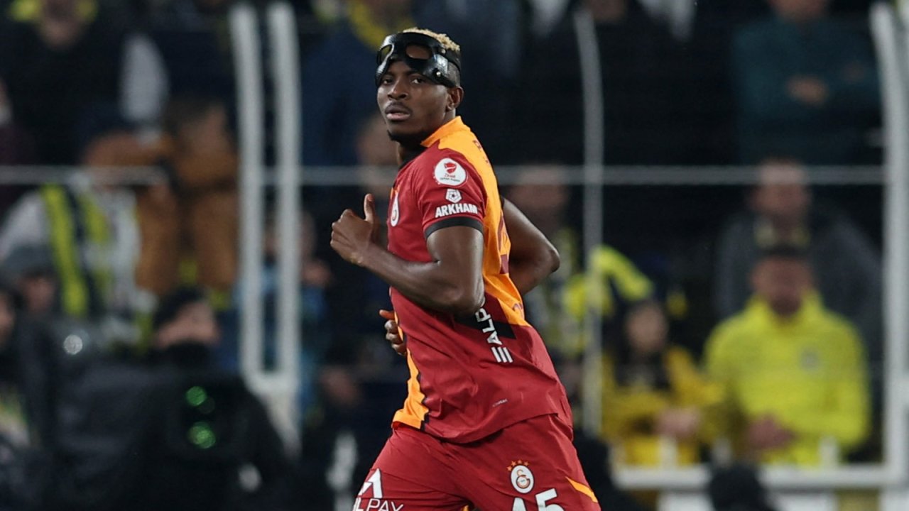 Osimhen, Galatasaray forması giyen yıldız futbolcunun fotoğrafını paylaştı: "Adamım benim.. 10 509141