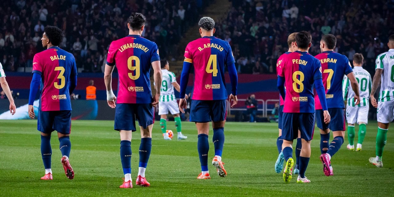 Barcelona, Real Betis ile 1-1 beraber kalarak fırsatı kaçırdı 12 509388