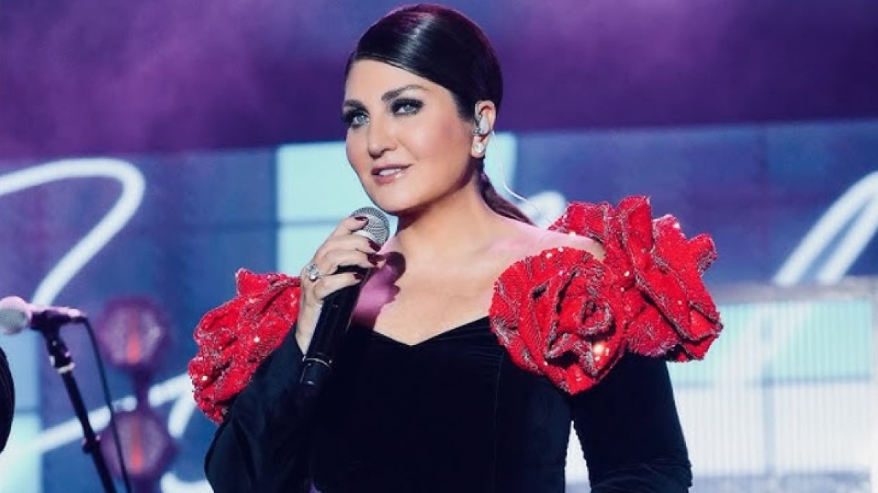 Sibel Can ilk kez saplantılı hayranını anlattı! İşte ünlü sanatçıya gönderilen korkunç koli 12 511792