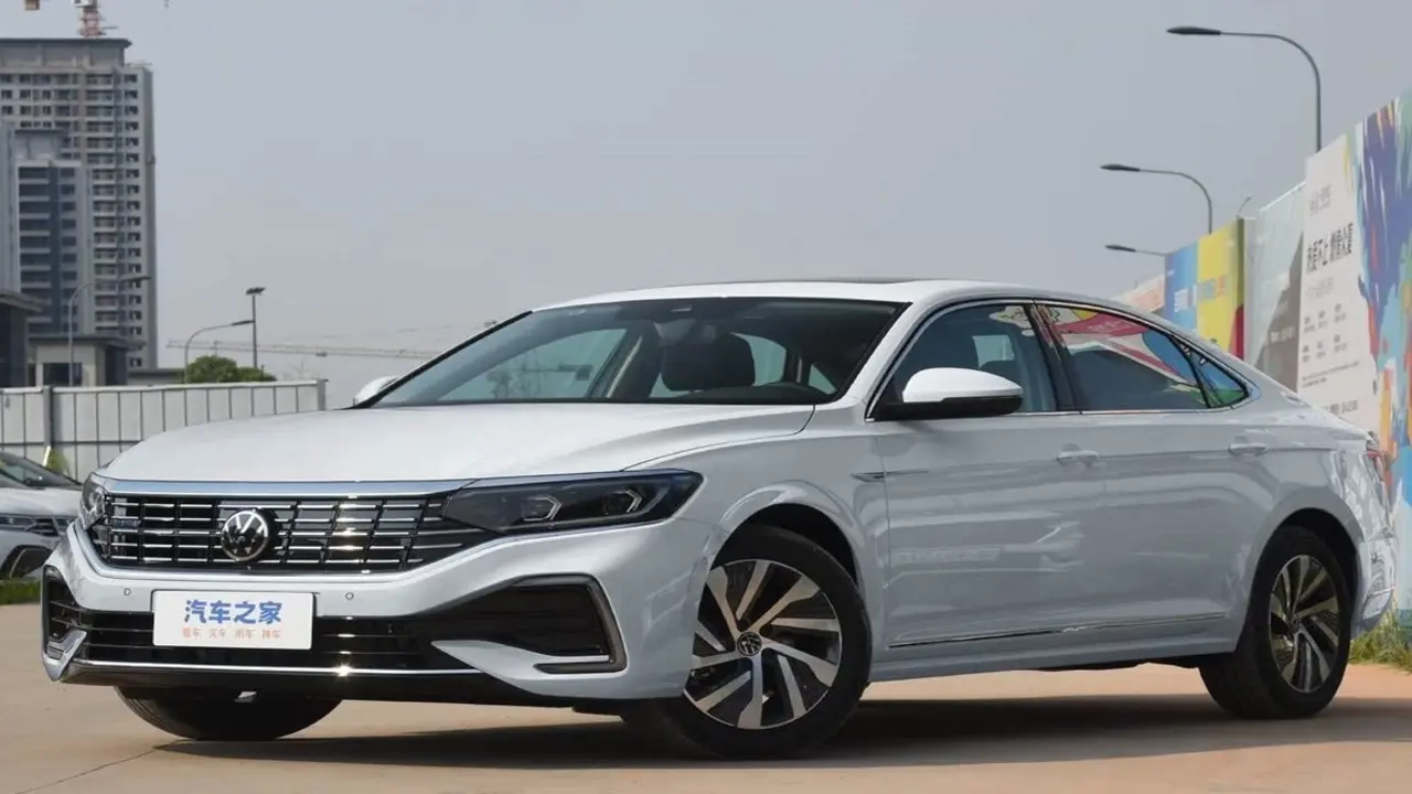 Passat 430PHEV 1.webp