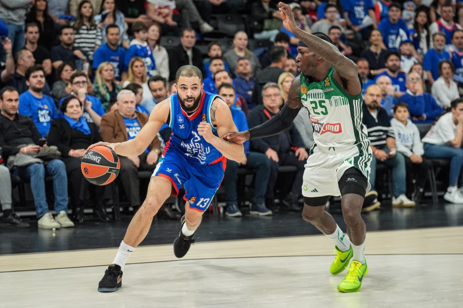 Anadolu Efes, Panathinaikos’u mağlup ederek seriyi eşitledi 1 514704