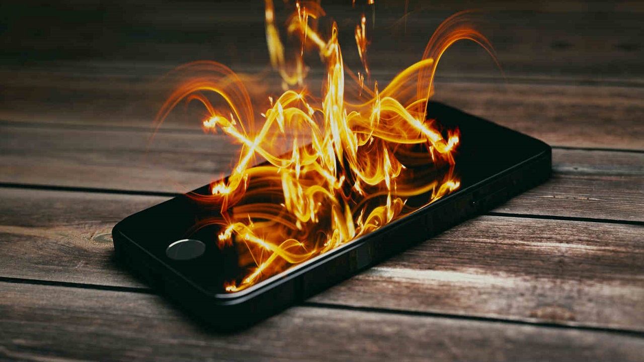 Telefon neden ısınır? Telefon ısınınca yapılması gerekenler 37 Telefon neden isinir Telefon isininca yapilmasi gerekenler 7