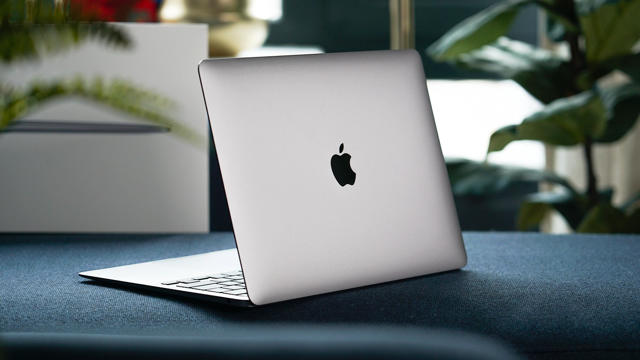 Apple MacBook için en iyi çanta önerileri! 22 m4 macbook air geekbench performans testinde 3.webp