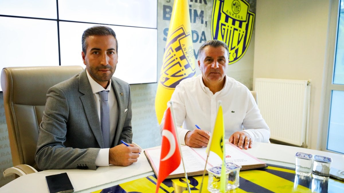 Ankaragücü, teknik direktör Mustafa Kaplan ile yeni sözleşme imzaladı 11 520760