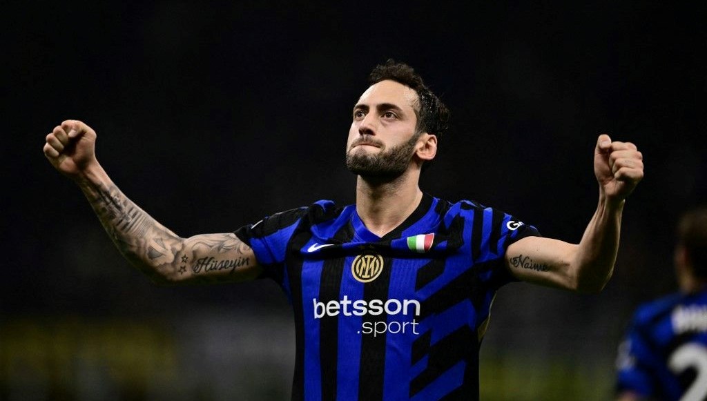 Galatasaray'dan Çalhanoğlu İçin Dev Teklif: Inter Tedirgin! 14 524436