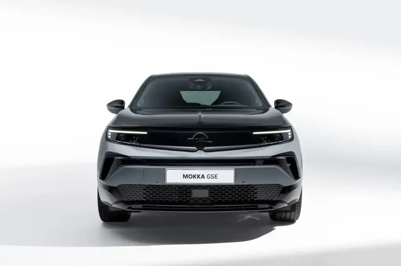 278 beygirlik Opel Mokka GSE 1.webp