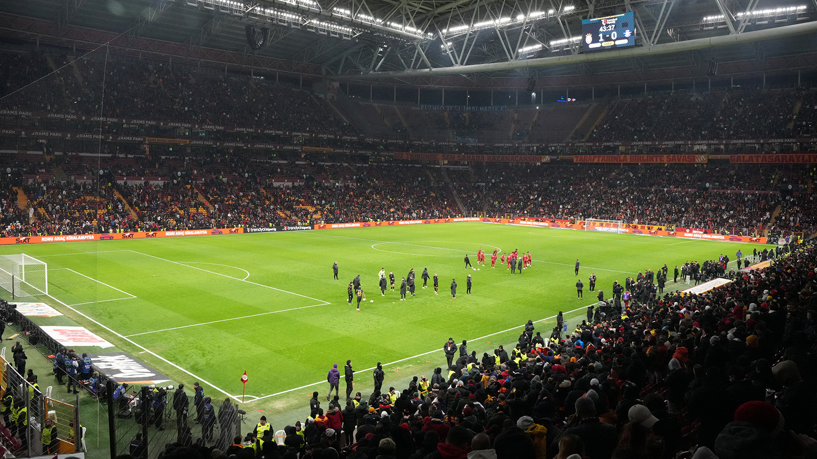 Galatasaray’ın Evi Guinness Rekoru Kırdı, Dünyada 2. Oldu 36 529566