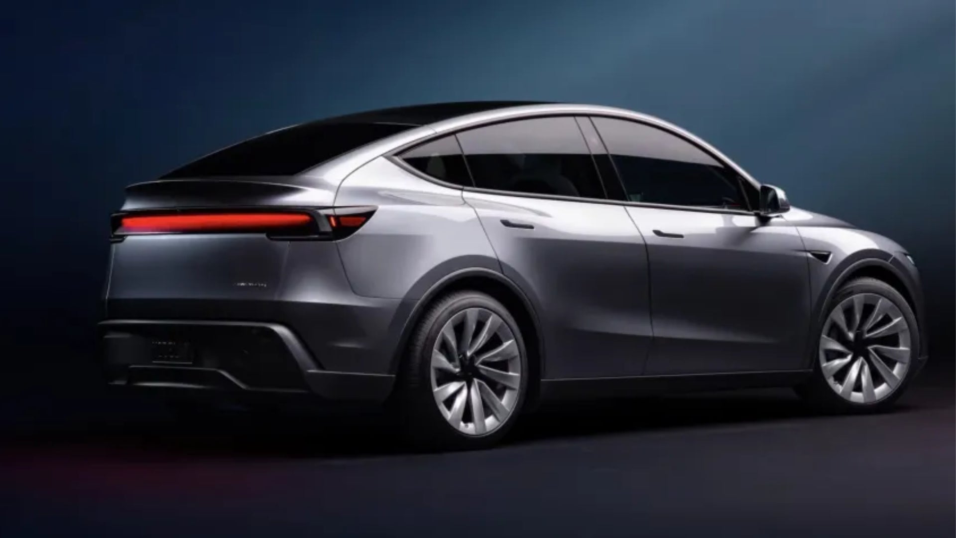 Tesla Model Y Performance geliyor