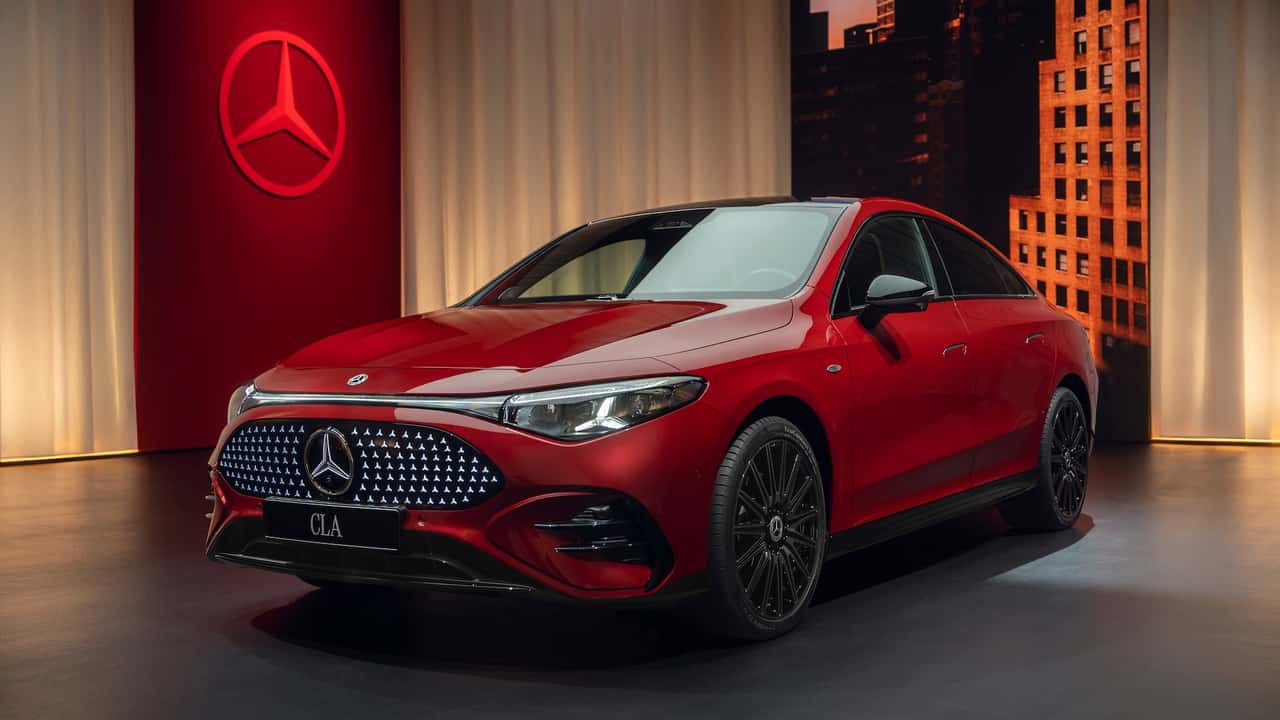 Mercedes Benz CLA
