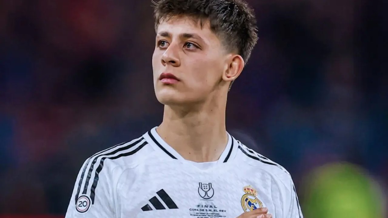 Liverpool Taraftarlarından Arda Güler’e Şok Tepki! 9 548350