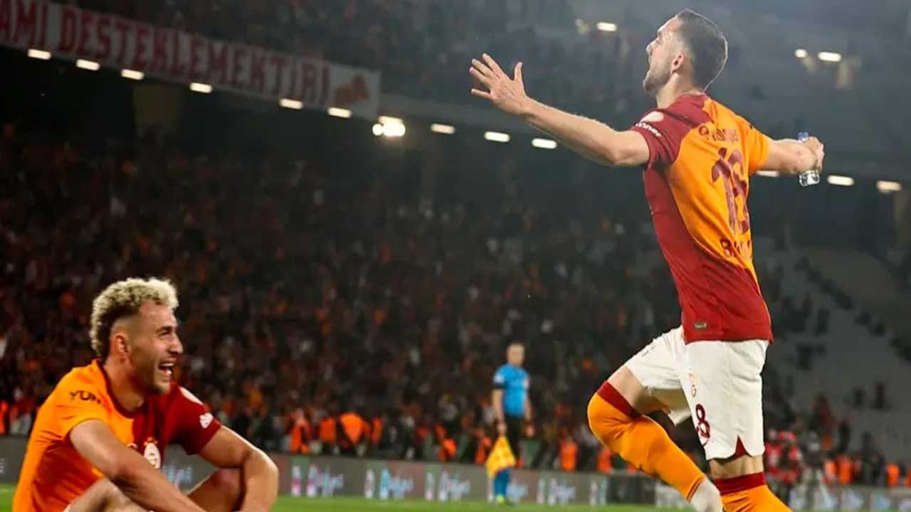 Galatasaray’da ayrılık rüzgârı! O futbolcuya 6 kulüp birden talip! 12 553597