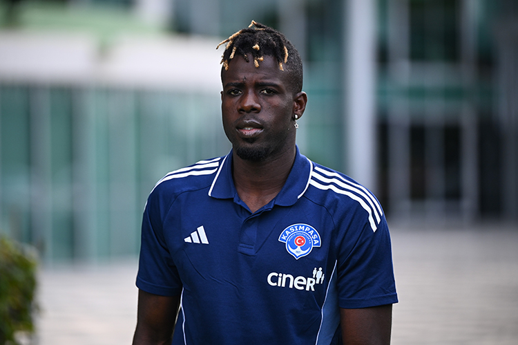 Galatasaray’da Pape Gueye sürprizi! Okan Buruk istedi, Dursun Özbek veto etti 1 554955