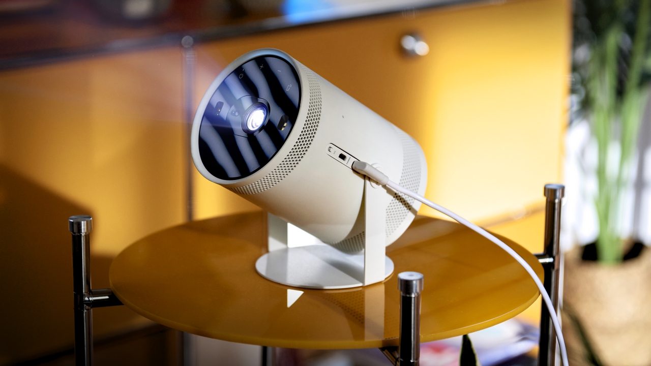 Samsung’dan Dev Adım: Freestyle+ Tanıtıldı 8 samsung projektor