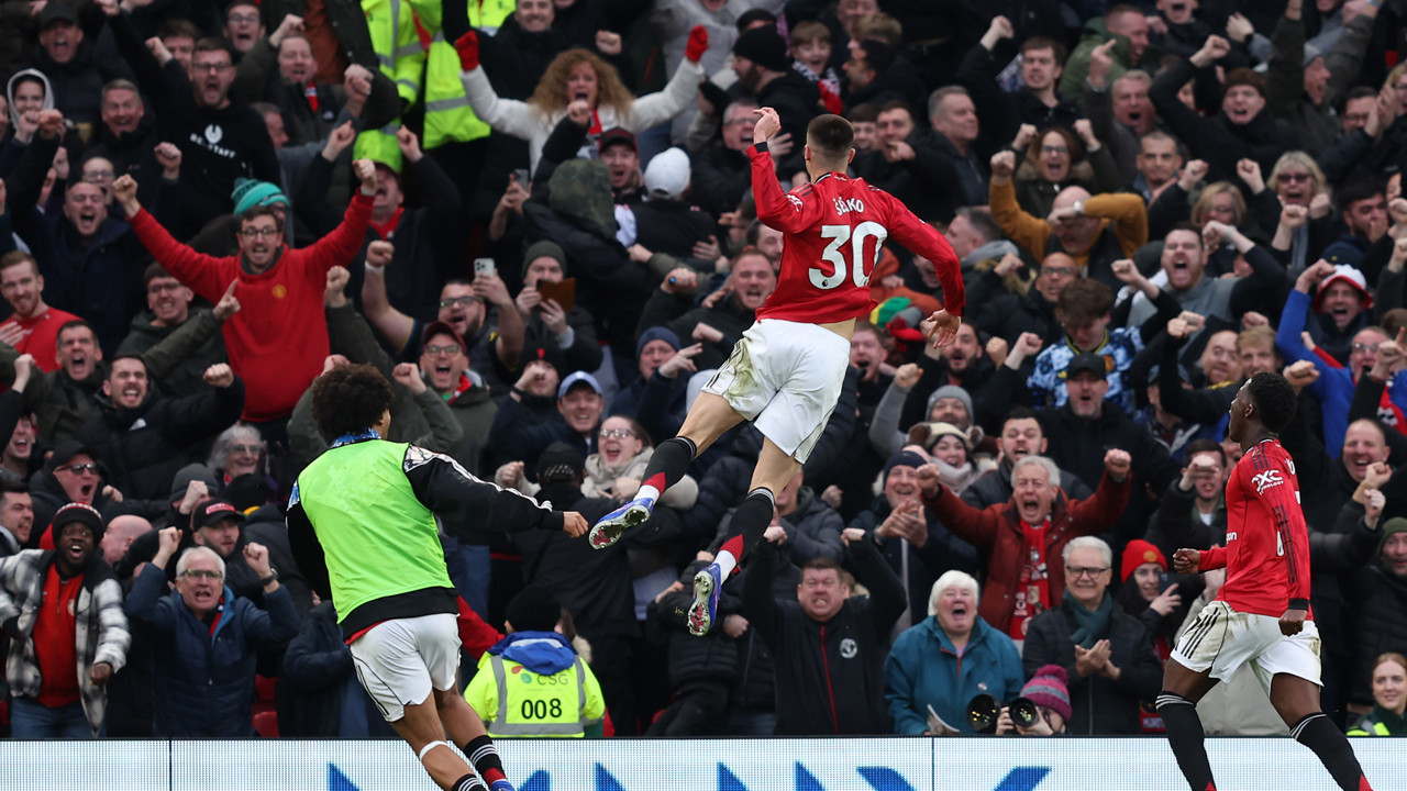 Old Trafford’da çılgın maç: Manchester United 90+4’te kazandı 8 555175