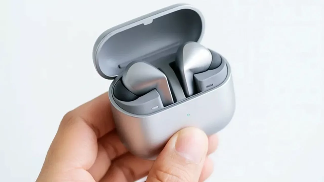 Galaxy Buds4 ve Buds4 Pro Sızdırıldı! 11 galaxy buds4 ve buds4 pro sizdirildi.webp