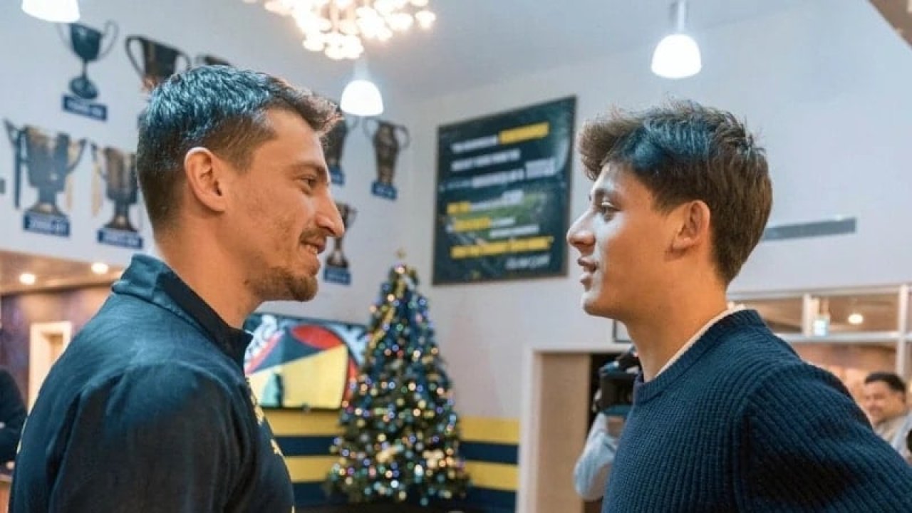 Arda Güler’den Mert Hakan Yandaş’a dikkat çeken destek paylaşımı! 1 556932