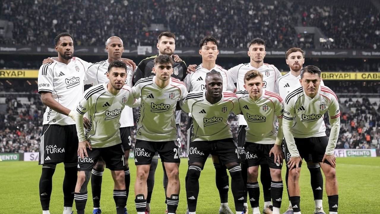 Beşiktaş tribünlerinden Cengiz Ünder’e tepki! 1 557224