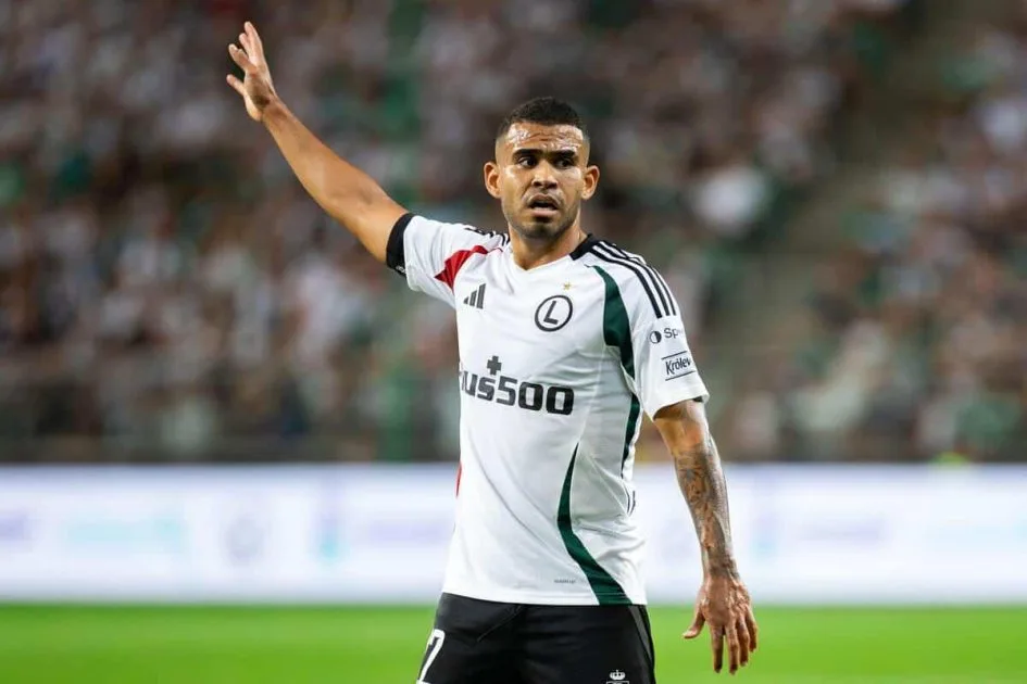 Bursaspor bombayı patlattı! İlk transfer resmen açıklandı 7 559509