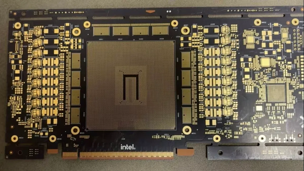 Intel'in Yeni Nesil Ekran Kartı GPU Ortaya Çıktı 18 intelin yeni nesil ekran karti gpu ortaya cikti.webp