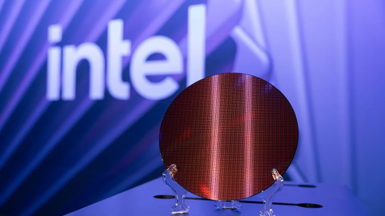 Intel'in Yeni Teknolojisi TSMC'yi Tehdit Edebilir mi? 7 intelin yeni teknolojisi tsmcyi tehdit edebilir mi.webp