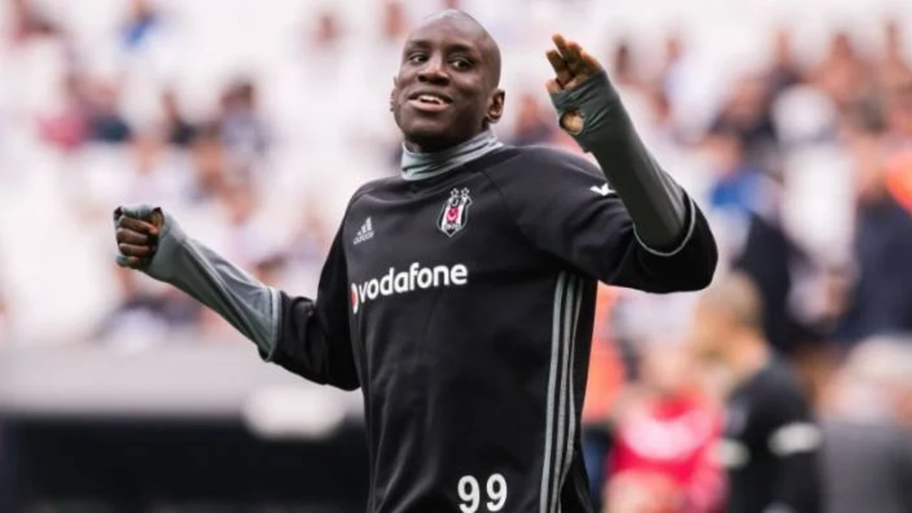 Demba Ba futbola farklı rolde döndü! Yeni görevi resmen açıklandı 8 560585