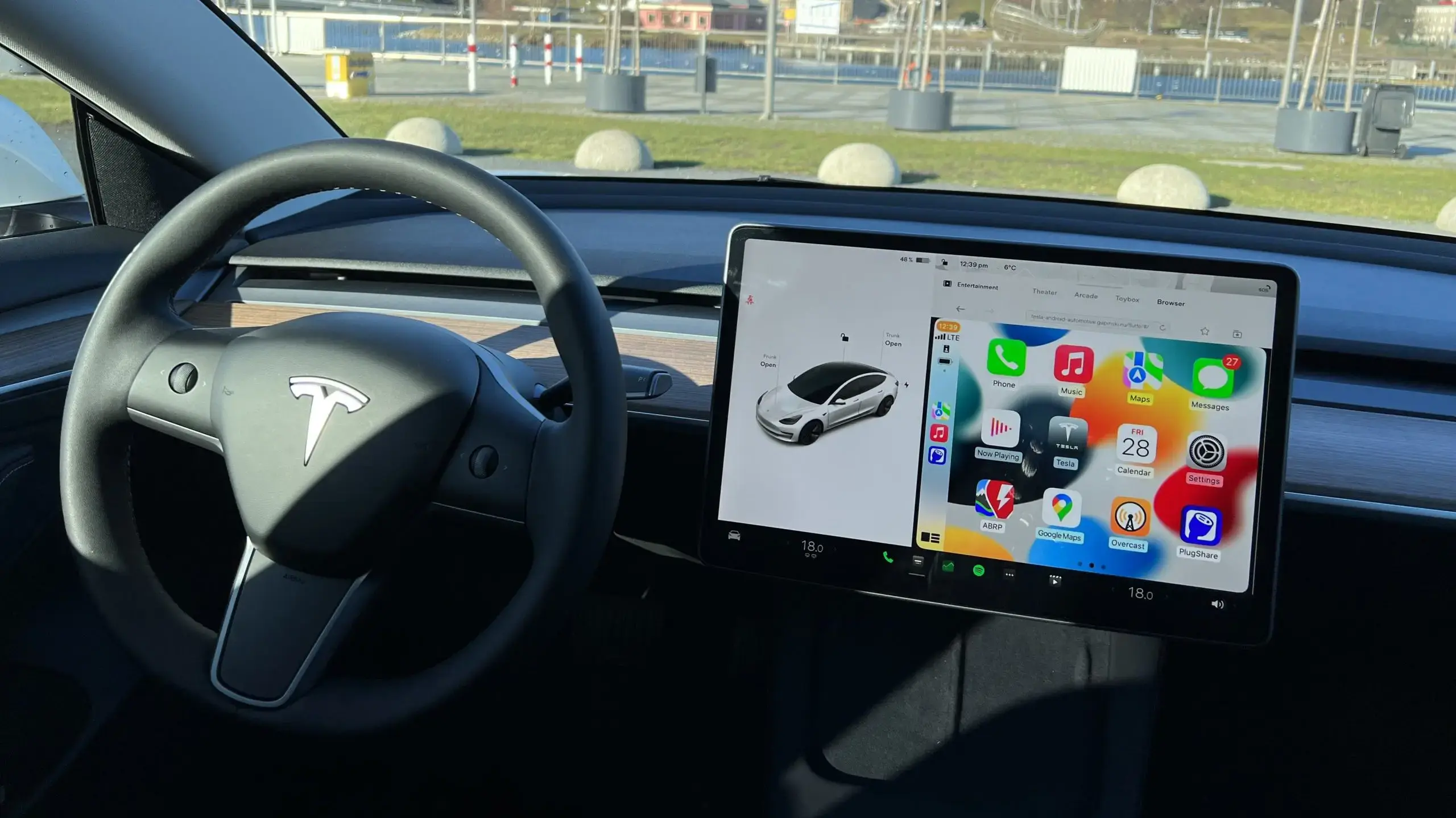 Apple'ın Yeni Hamlesi: Tesla'lara CarPlay mi Geliyor? 7 Tesla CarPlay entegrasyonu 1 e1781130274661.webp