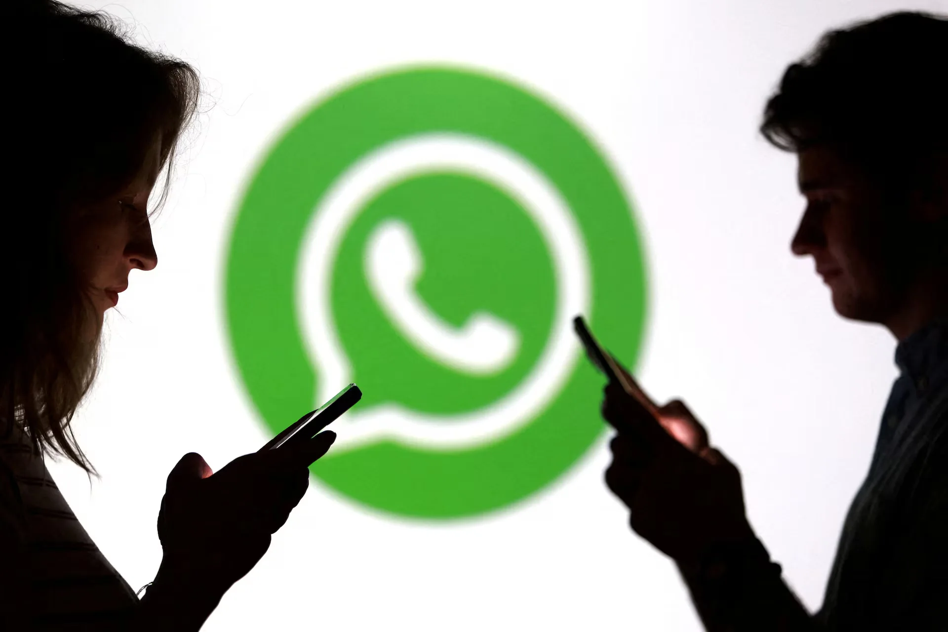 WhatsApp Bir Kez Görüntülenebilen Metin Mesajları Geliştiriyor 7 whatsapp kullanicilarina casus yazilim tehlikesi 3.webp