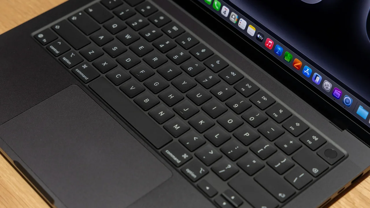 yeni macbook pro ekraninda korkunc hata.webp