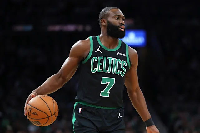 NBA'de deprem etkisi yaratan takas! Jaylen Brown, Philadelphia 76ers yolcusu oldu 3 560865
